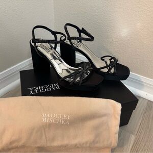 Badgley Mischka Women's Black Strappy Heels